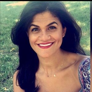 Meet your Posher, Yasmine